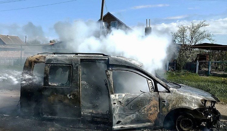 Рашисты нанесли удар FPV-дроном по автомобилю в Днепропетровской области: погиб мужчина, двое ранены. ФОТО