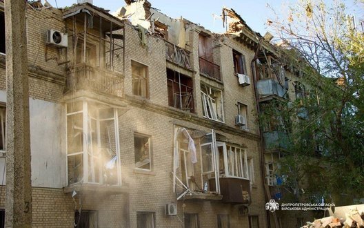 Тіло маленького хлопчика вилучили з-під завалів будинку у Дніпрі: кількість загиблих зросла до 8
