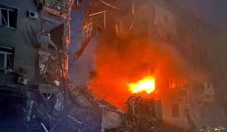 Ruscists attacked Zaporizhzhia at night: one person died, 5 people were injured, including child. VIDEO
