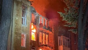 Росія масовано атакувала Одесу безпілотниками: загинула людина, 14 постраждалих, зокрема троє рятувальників. ВІДЕО+ФОТОрепортаж