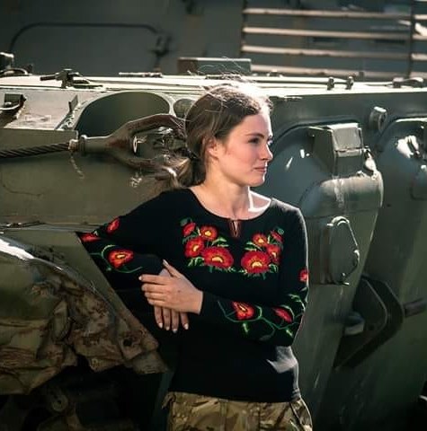 Аеророзвідник Аліна Косовська: Жінці важко на війні. Але коли я навчилася і почала робити те, що ніхто крім мене там не зробить, - все змінилося. Ніхто вже не згадує, що я жінка 05 Аеророзвідник Аліна Косовська: Жінці важко на війні. Але коли я навчилася і почала робити те, що ніхто крім мене там не зробить, - все змінилося. Ніхто вже не згадує, що я жінка 05