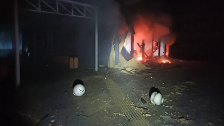 Российские дроны атаковали Днепропетровскую область: последствия и ликвидация пожаров