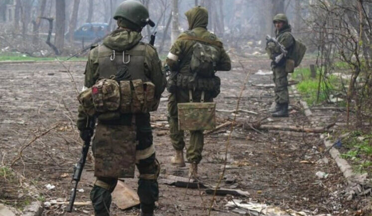 Russians break through Ukrainian defence line near Sudzha - media