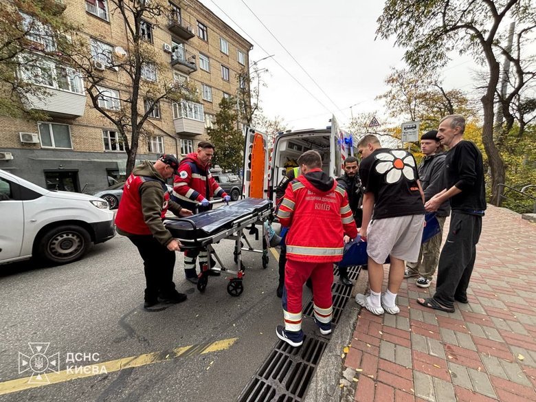 Вибухи у Києві 15 жовтня: місто під атакою реактивних БпЛА