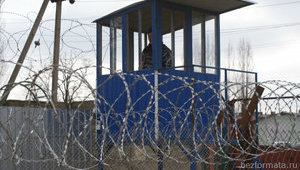 В колонии, где изнасиловали атовца, продолжаются проверки. Руководство не отстранено