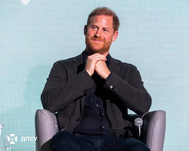 Prince Harry arrives in Ukraine