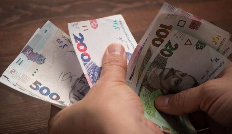 Українці щомісячно беруть по 650 тисяч мікрокредитів, за пів року набрали позик на понад 18 мільярдів