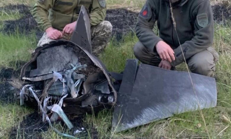 Зенитчики показали обломки уничтоженных ночью российских ракет 03
