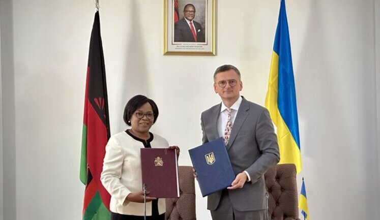 Ukraine and Malawi sign memorandum on political consultations - Kuleba