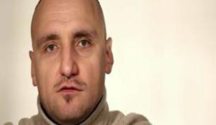 Украинские писатели и музыканты призвали не праздновать 23 февраля : "Та пішли ви в ж#пу зі своїм дньом совєцкой арміі". + ВИДЕО.