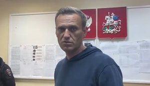 Я требую немедленно освободить Навального. И очень срочно, - Меркель