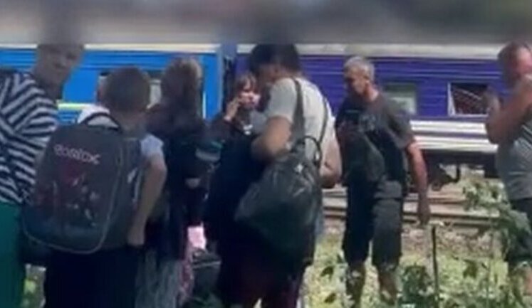 "Odesa-Zaporizhzhia" train was damaged due to Russian strike on Dnipropetrovsk region (updated). VIDEO