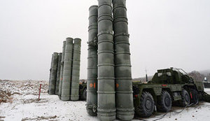Окупанти в Криму висунули на позиції бойові розрахунки ЗРК С-400