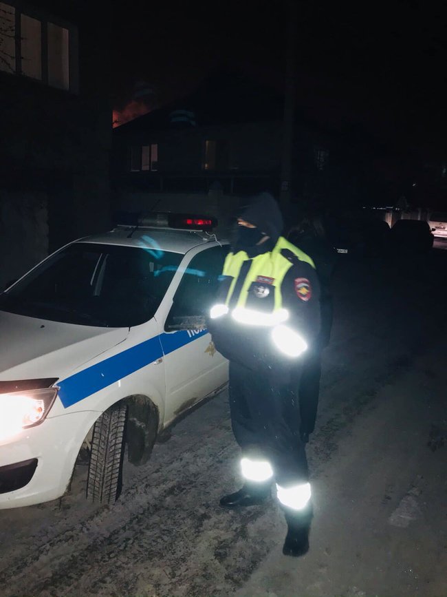 Five people detained in FSB raids on homes of Crimean Tatars 09