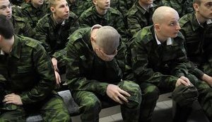 С 20 мая призывников из оккупированного Крыма начнут отправлять на службу в ВС РФ, - МинВОТ
