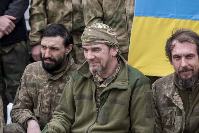 Big Easter exchange of prisoners: Ukraine returned another 130 people (updated) 01
