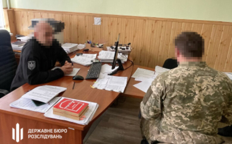 Командир воинской части Киевской области подозревается в незаконных доплатах на 7 млн грн