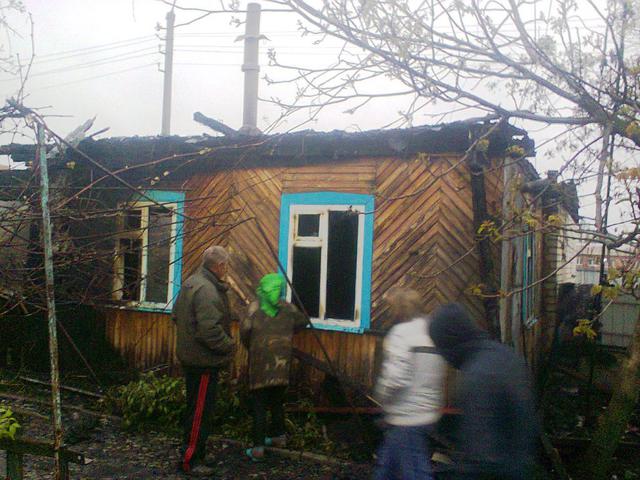 Пожежа в будинку на Житомирщині забрала два життя 01