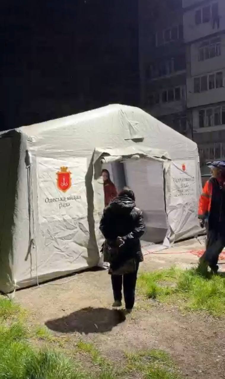 Одесса под массированным ударом: повреждены дома, инфраструктура и десятки автомобилей