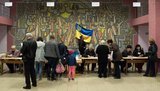 Зірвати вибори чи зекономити: що відбувається з квотою Порошенка в комісіях