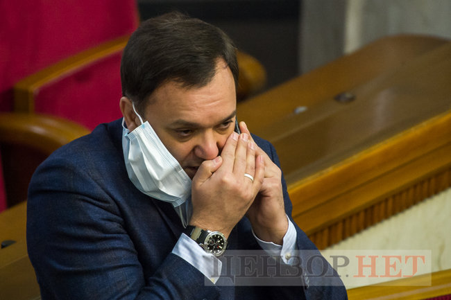 Вазоны Тищенко, просьба к Радуцкому по поводу ягодицы и сообщение Литвиненко: Когда ее обнимаю, у меня все встает, - работа ВР 16 апреля 01