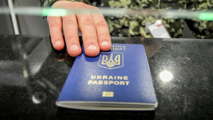 Еврокомиссия назвала коррупцию основной угрозой для безвиза