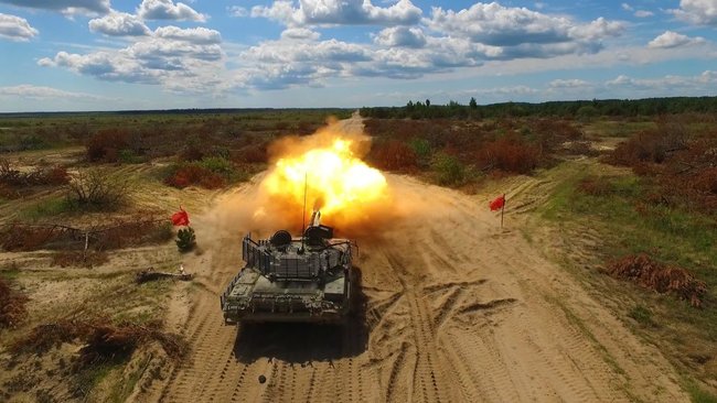 Модернизированный танк Т-72 начал огневые испытания, – Укроборонпром 02