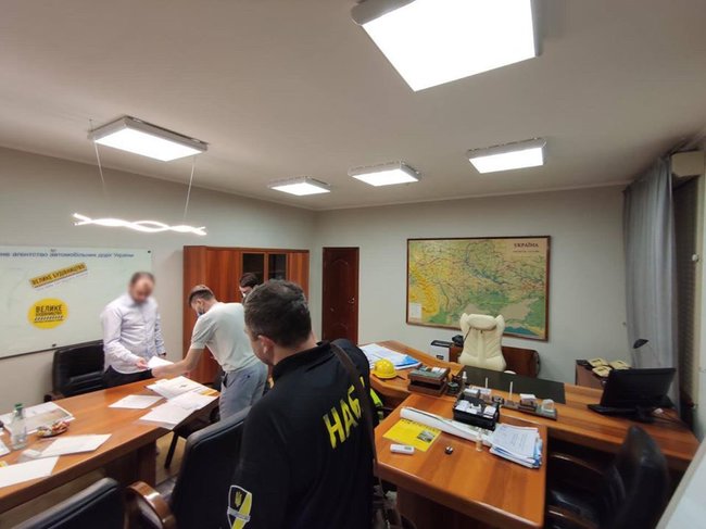 Затримання ексглави Укравтодору Новака: для слідчих багато запитань 03