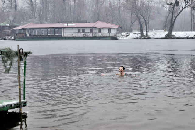 крещение в купание проруби