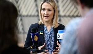 ЕС на переломном этапе в отношении кредита Украине в размере 90 млрд евро, - глава МИД Ирландии Макенти