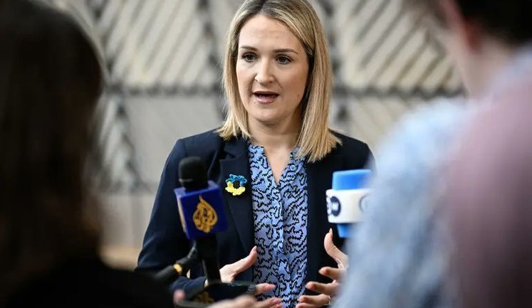 ЕС на переломном этапе в отношении кредита Украине в размере 90 млрд евро, - глава МИД Ирландии Макенти