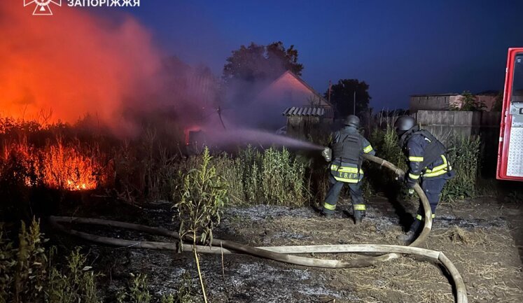 As result of Russian shelling of Novoiakovlivka in Zaporizhzhia, one child was killed and two more children and four adults wounded. PHOTOS