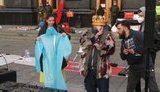 Под офисом Зеленского прошла акция "Первый миллиард Степанова", протестовали против закупок Минздрава по завышенным ценам. ВИДЕО+ФОТОрепортаж