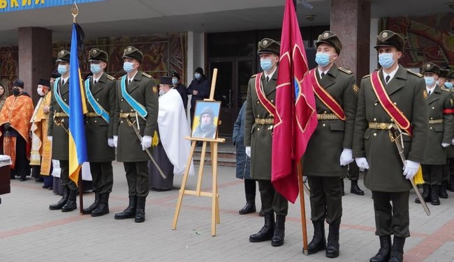 Воина 72-й ОМБ Минкина, погибшего на Донбассе, похоронили в Фастове под Киевом 05