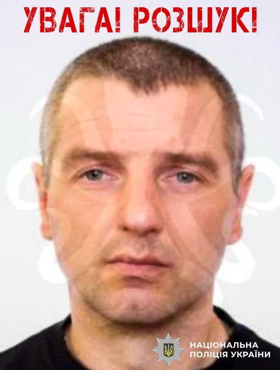 Чоловік стріляв з автомата по військових та поліції на Рівненщині