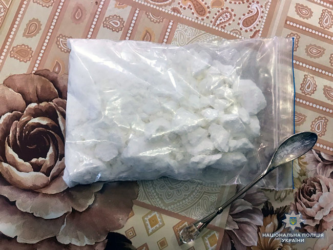 Полкилограмма кокаина изъято при обыске в Запорожье, - Нацполиция 01