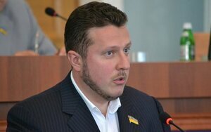 "То й що, що він перейшов у 2011 році в Партію регіонів?!" - навіщо Яценко повернувся до Тимошенко через 10 років?