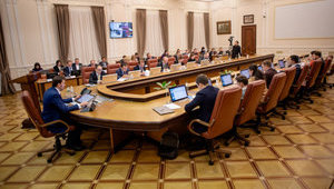 Кабмін уповноважив Милованова підписати меморандум з тютюновим бізнесом