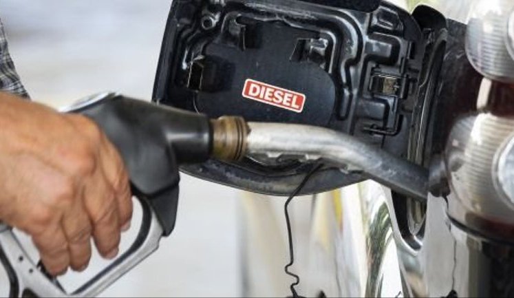 Найбільші мережі АЗС знову підвищують ціни на пальне: дизпаливо подорожчало на 0,9-1,6 гривні за літр