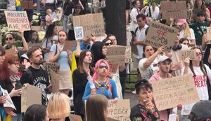 Кульбіт «картонних» протестів