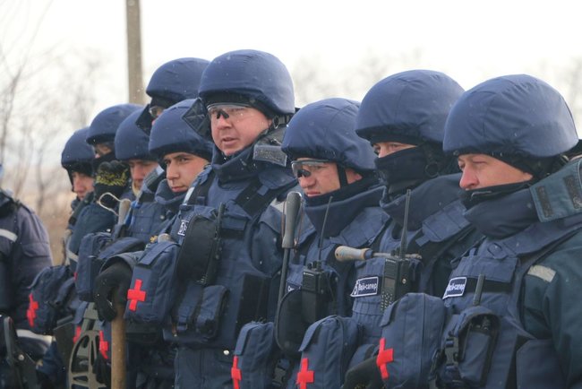 На линии разграничения в Петровском демонтируют блиндажи, - ГСЧС 02