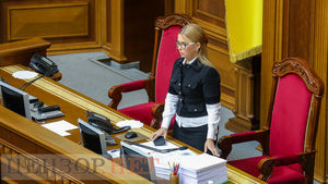 Тимошенко і мікрофон Разумкова, блокада трибуни і сутичка Власенка з Дмитруком у президії, - день роботи ВР 6 лютого. ФОТОрепортаж