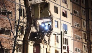 Дві особи не виходять на зв’язок після атаки РФ по багатоповерхівці у Дніпрі, - Клименко. ВІДЕО+ФОТОрепортаж