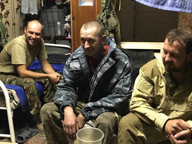Жизнь в мертвых Песках под Донецком 28