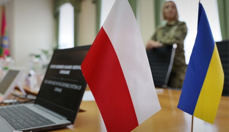 Україна заздалегідь попередила Польщу про безпілотник, який впав біля кордону, - ЗМІ