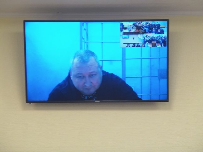 Суд розглядає апеляцію на арешт обвинуваченого у закупівлі неякісних бронежилетів Марченка: під будівлею суду відбувається акція на підтримку генерала 15