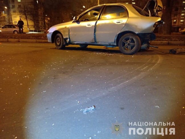 Пьяный водитель иномарки спровоцировал ДТП и устроил драку с патрульными в Харькове, - Нацполиция 01