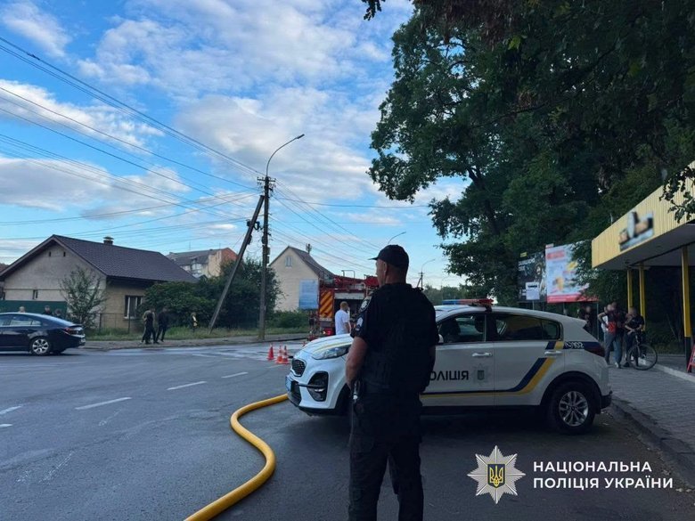В Ужгороді шукають озброєного чоловіка