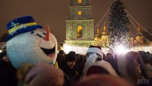 Новый год на Софийской площади в Киеве встречало 130 тыс. человек, - КГГА