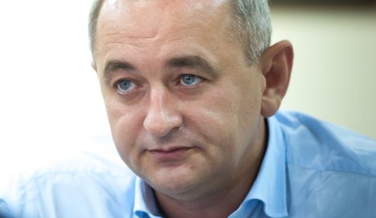 Анатолій Матіос: "Про справу Іловайська я повідомив Верховного Головнокомандувача Зеленського таємним листом. Чому тепер не ухвалюється передача справи до суду - це питання не до мене"